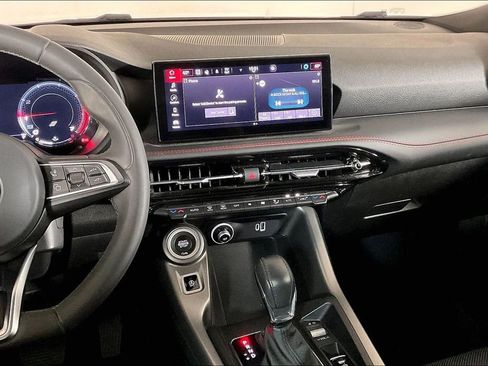 Used 2024 Dodge Hornet GT image 5