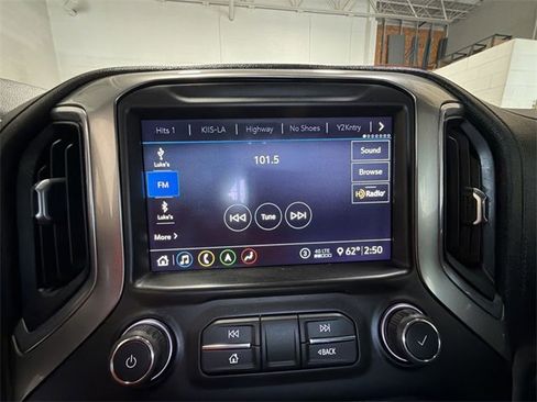 Used 2020 Chevrolet Silverado 3500 LTZ w/ LTZ Premium Package image 16