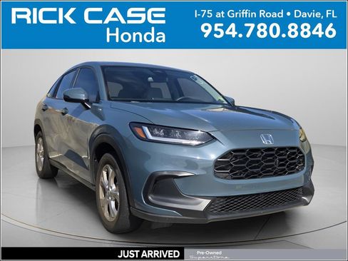 Used 2024 Honda HR-V LX image 1