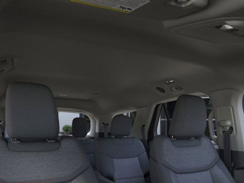 New 2026 Ford Explorer Active AWD/4WD image 23