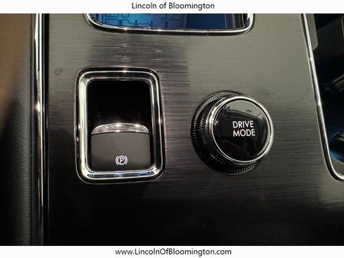 New 2026 Lincoln Aviator AWD w/ Jet Appearance Package image 58