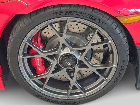 Used 2025 Porsche 718 Boxster Spyder RS RWD image 11