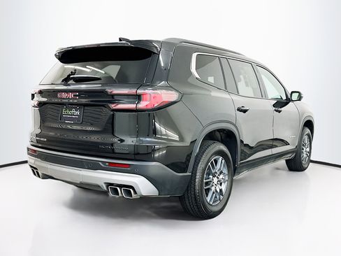 Used 2025 GMC Acadia Elevation image 9