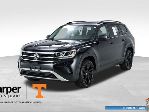 Used 2022 Volkswagen Atlas SE w/ Panoramic Sunroof Package image 1