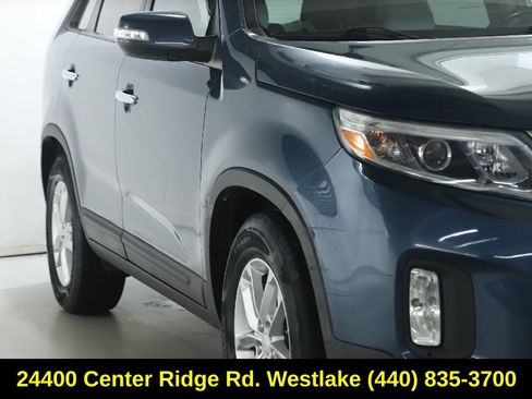Used 2015 Kia Sorento LX FWD image 9