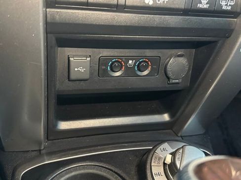 Used 2020 Toyota 4Runner Limited image 17