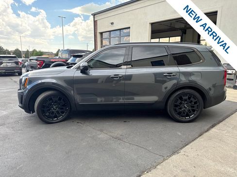 Used 2022 Kia Telluride SX w/ SX Prestige Package AWD/4WD image 4
