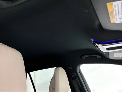 Used 2023 Mercedes-Benz GLC 300 image 27