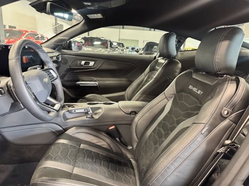 Used 2024 Ford Mustang GT Premium w/ GT Performance Package image 10