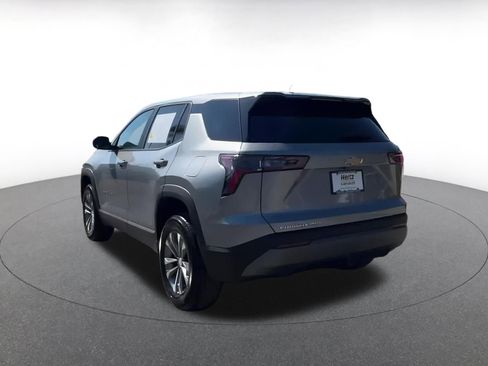 Used 2025 Chevrolet Equinox LT image 11