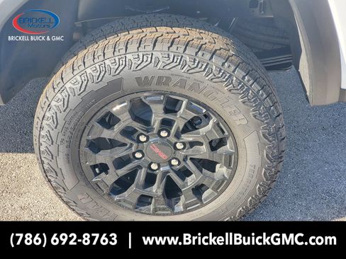 New 2026 GMC Canyon Elevation w/ Convenience Package AWD/4WD image 5