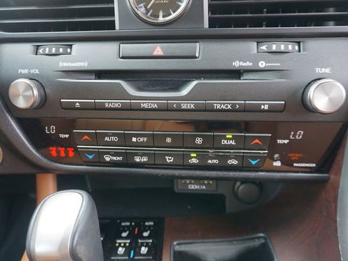 Used 2022 Lexus RX 350 FWD w/ Premium Package image 12