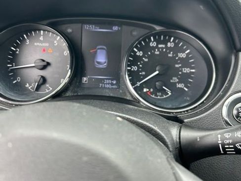 Used 2018 Nissan Rogue Sport SL w/ SL Premium Package AWD/4WD image 6