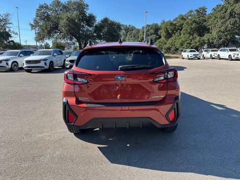 Used 2025 Subaru Crosstrek 2.0i Premium image 5
