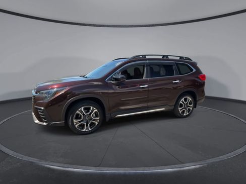 Certified 2024 Subaru Ascent Touring AWD/4WD image 4