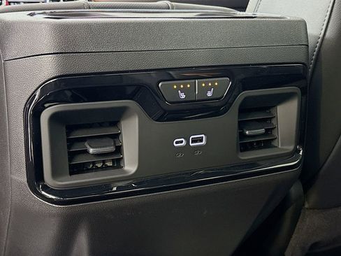 Certified 2026 GMC Sierra 1500 AT4 w/ AT4 Premium Package AWD/4WD image 31