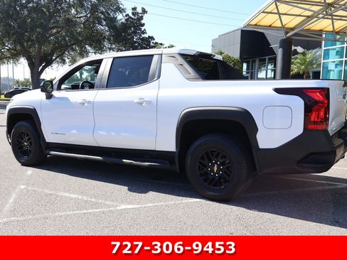 Used 2024 Chevrolet Silverado EV W/T image 5
