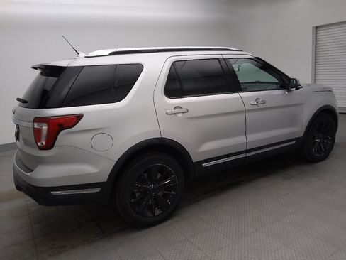 Used 2019 Ford Explorer Limited w/ Class III Trailer Tow Package FWD image 10