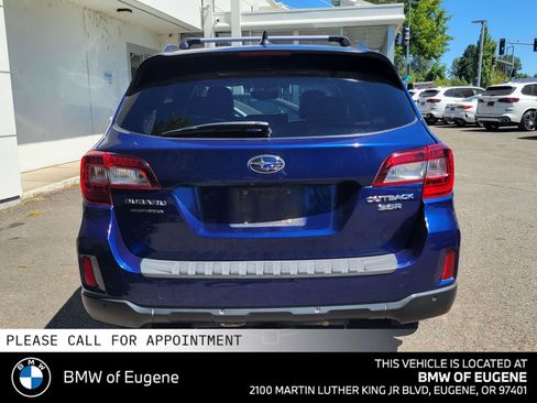 Used 2017 Subaru Outback 3.6R Touring AWD/4WD image 3