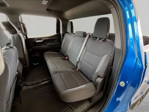 Used 2022 Chevrolet Silverado 1500 RST AWD/4WD image 16