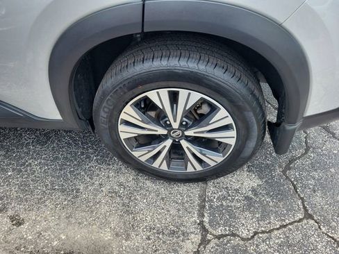 Used 2021 Nissan Rogue SV FWD image 6