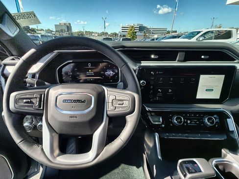 New 2026 GMC Sierra 1500 Denali w/ Technology Package image 16