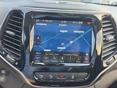 Used 2021 Jeep Cherokee Limited w/ Elite Package AWD/4WD image 70