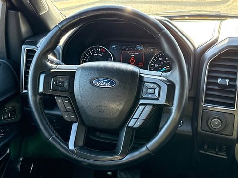 Used 2018 Ford Expedition Limited image 14