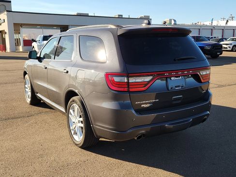 Used 2024 Dodge Durango GT image 3