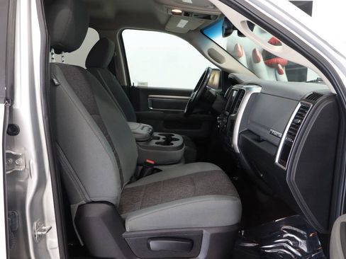 Used 2016 RAM 1500 Big Horn RWD image 9