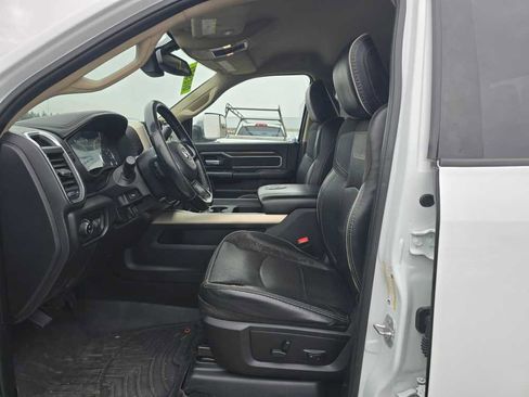 Used 2022 RAM 3500 Laramie image 9