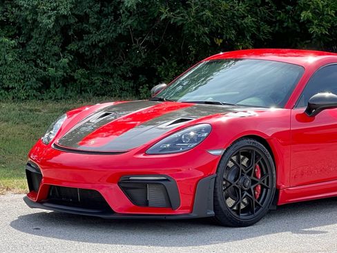 Used 2025 Porsche 718 Cayman GT4 RS RWD image 14