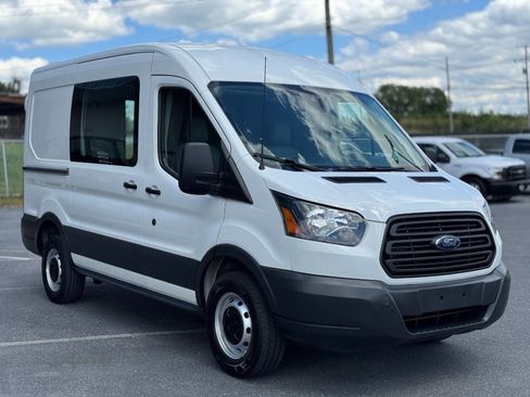 Used 2018 Ford Transit 250 130 Medium Roof image 3