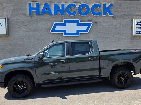 New 2026 Chevrolet Silverado 1500 Custom Trail Boss AWD/4WD image 1