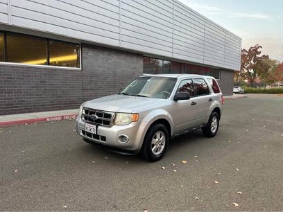 Used 2010 Ford Escape XLS