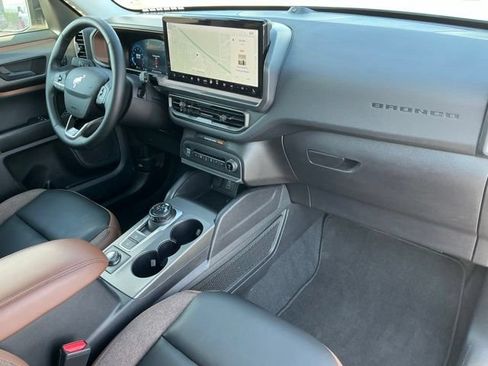 Used 2025 Ford Bronco Sport Outer Banks w/ Outer Banks Tech Package+ AWD/4WD image 23