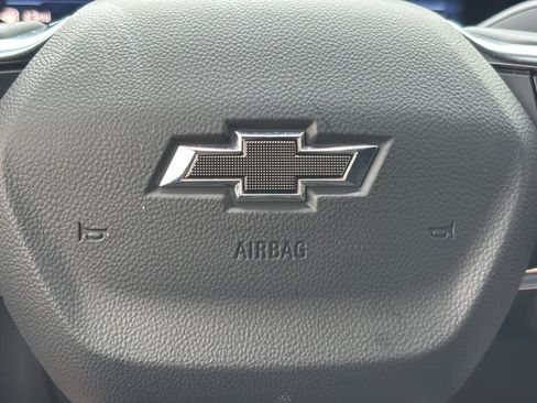 Used 2026 Chevrolet Tahoe Z71 w/ Z71 Off-Road Package AWD/4WD image 12