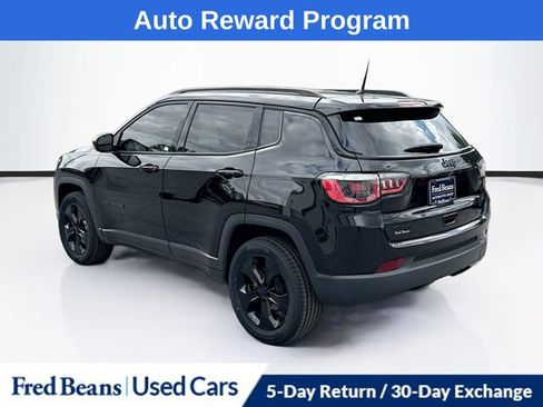 Used 2018 Jeep Compass Latitude AWD/4WD image 7