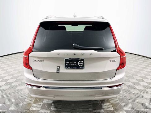 Certified 2025 Volvo XC90 T8 Plus w/ Protection Package Premier image 6
