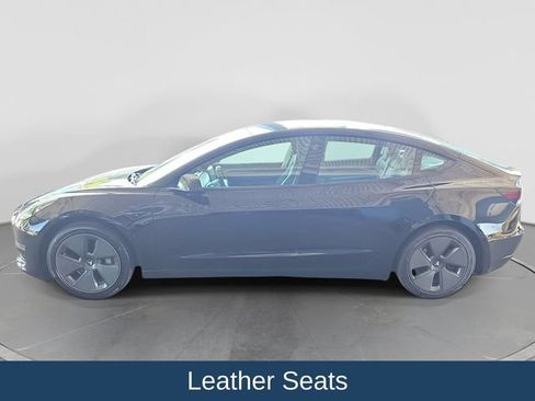 Used 2023 Tesla Model 3 Standard Range RWD image 5