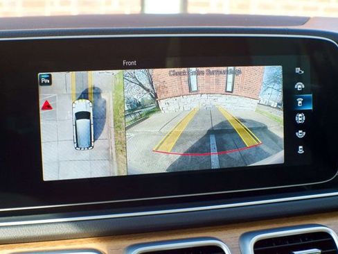 Used 2022 Mercedes-Benz GLS 450 4MATIC image 29