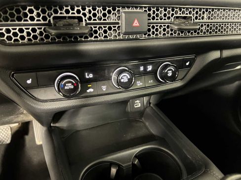 Used 2023 Honda HR-V Sport image 26
