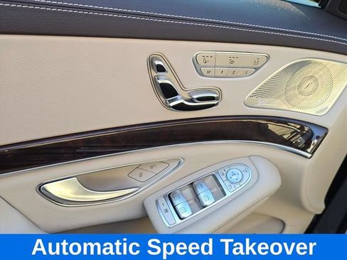 Used 2019 Mercedes-Benz S 560 Sedan image 28