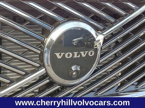 New 2026 Volvo XC90 B6 Plus w/ Protection Package Premier image 16