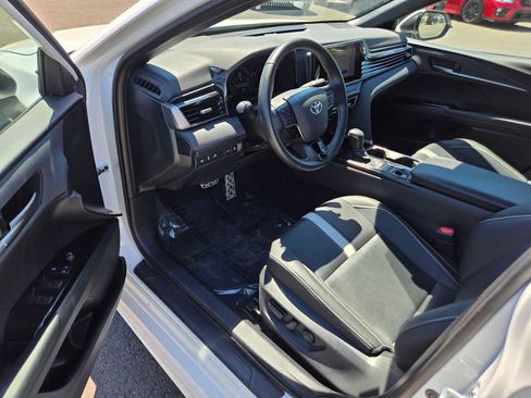 Certified 2025 Toyota Camry SE FWD image 22