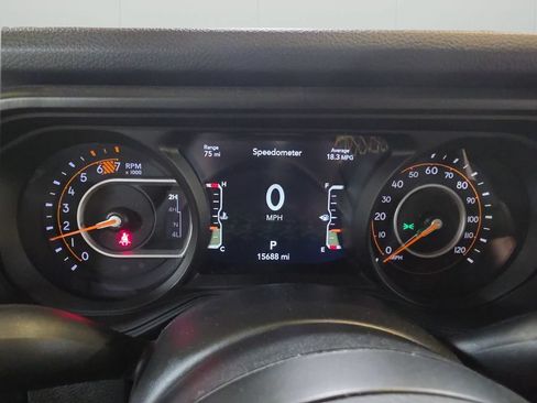 Used 2024 Jeep Wrangler Unlimited Sport AWD/4WD image 19