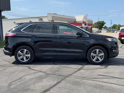 Used 2024 Ford Edge SEL w/ Convenience Package AWD/4WD image 2