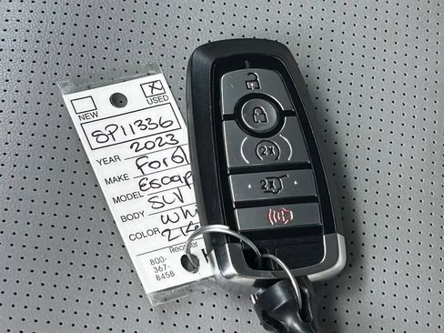Used 2023 Ford Escape Platinum AWD/4WD image 53