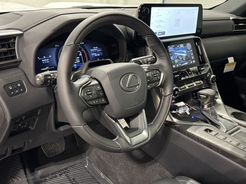 New 2026 Lexus LX 600 4WD w/ Luxury Package image 30