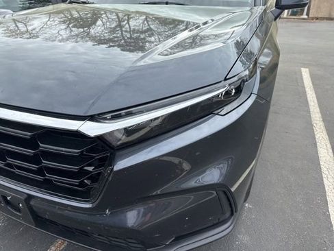 Used 2025 Honda CR-V EX-L image 4